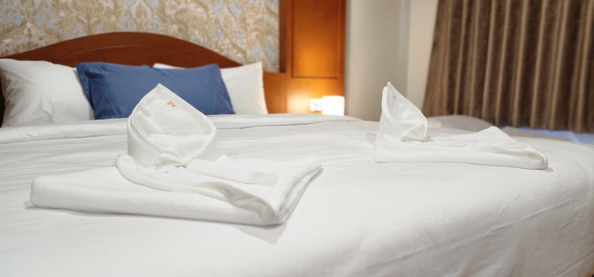 Arya Suites Patong Beach Eksteriør bilde